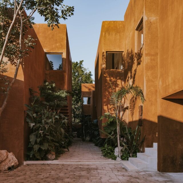 Villas 43 en Yucatán, México
El proyecto es de DMTALLER y las fotografías de Diafragmas.

@d.m.taller 
@diafragmas 
@villas_43 

———————————————————————————
Más proyectos en
www.urbana-design.com.mx

Envía tus proyectos
contacto@urbana-design.com.mx